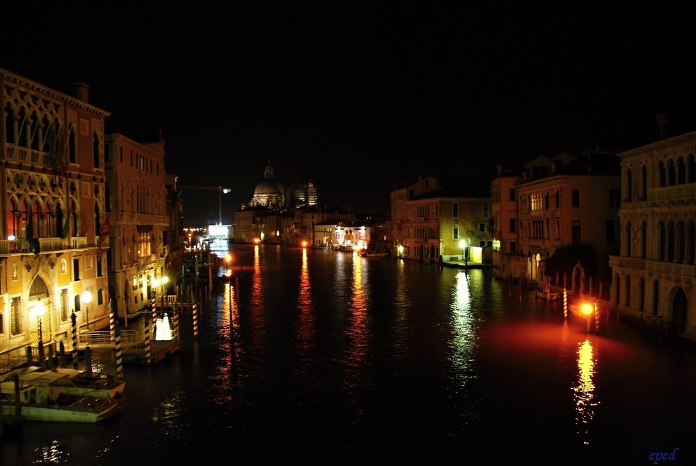 Venedig - Der Anblick aus PONTE D. ACCADEMIA