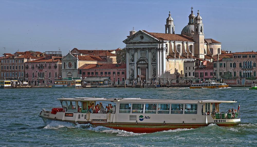 VENEDIG - Die Wasserbusse -