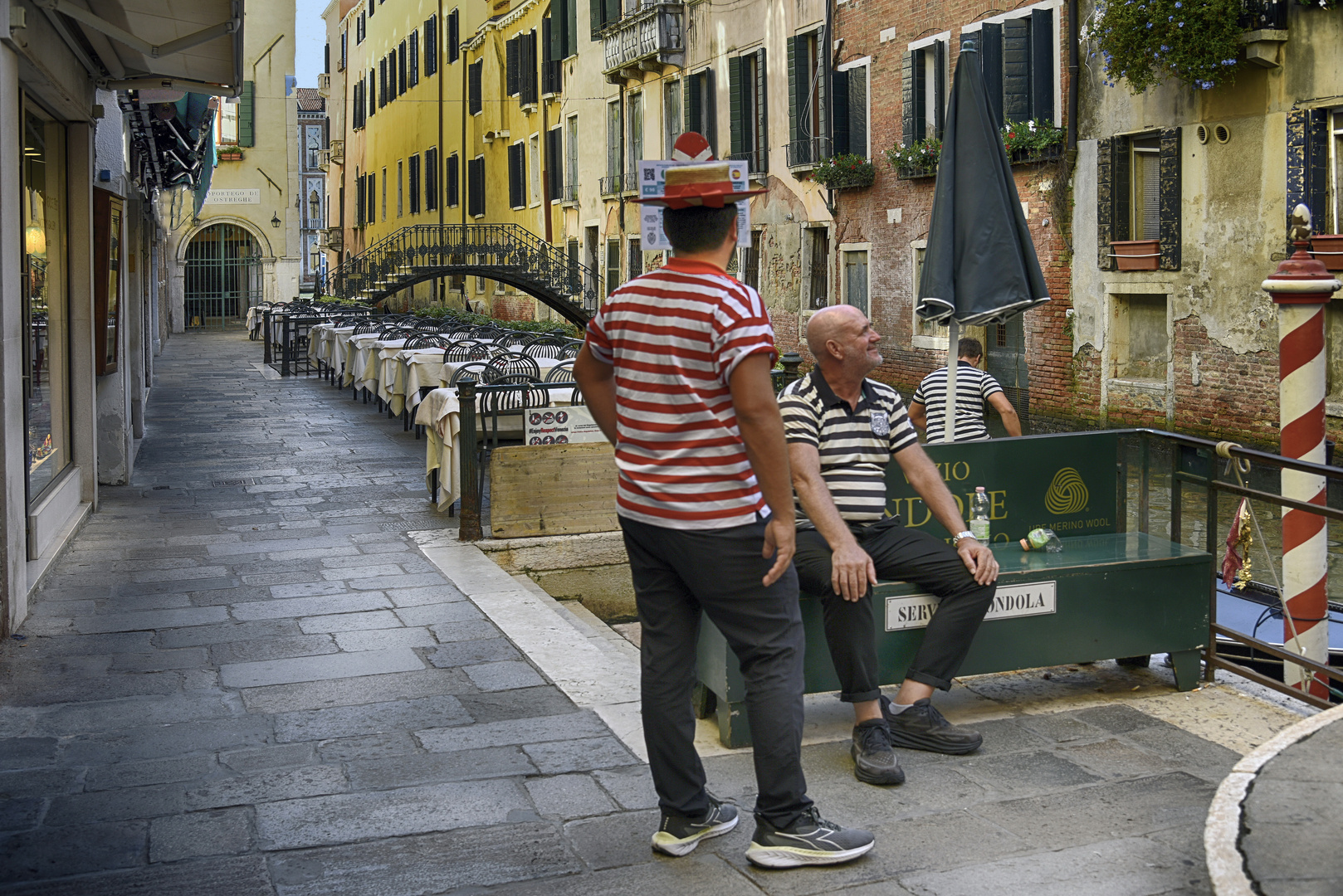 Venedig  - Gondolieri