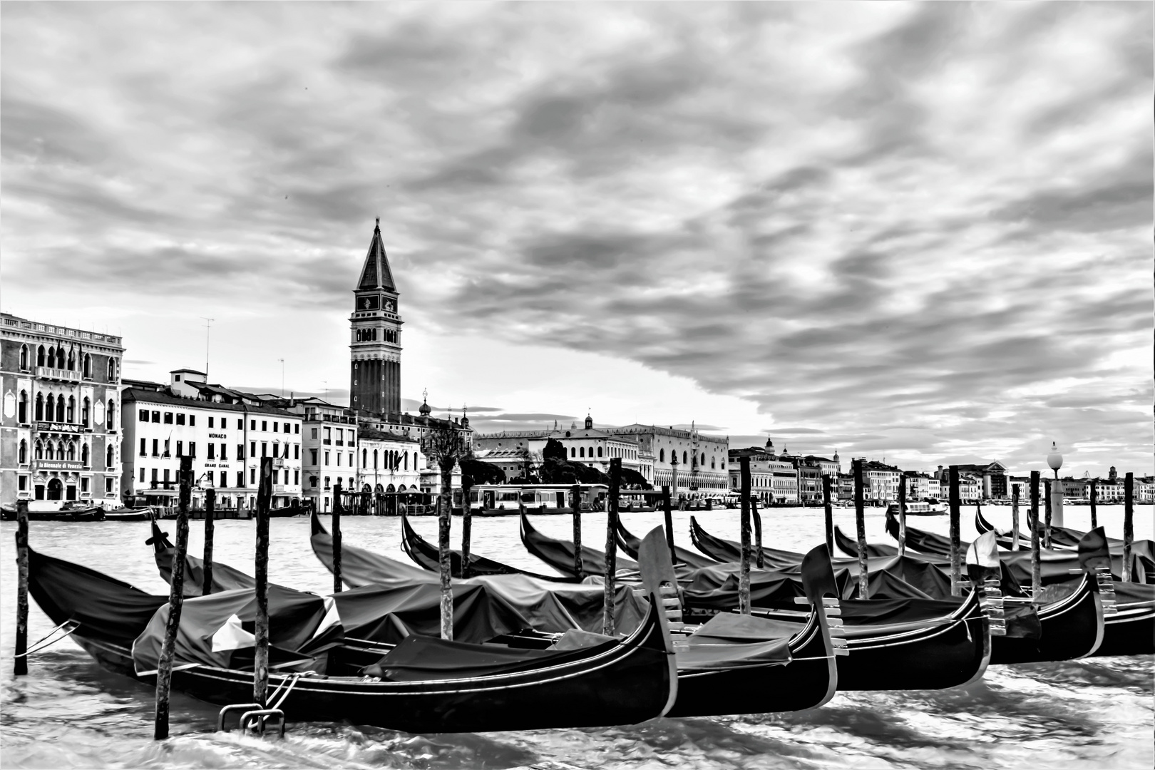 Venedig im November, S/W