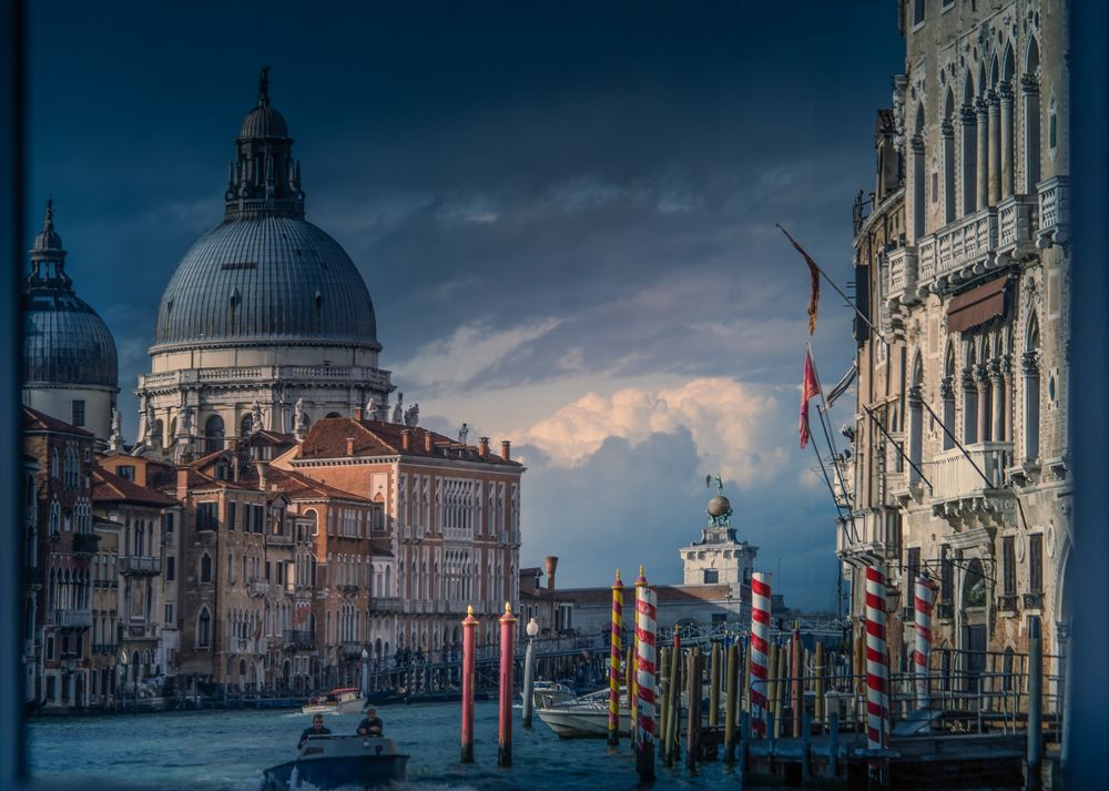 Venedig im Spiegel