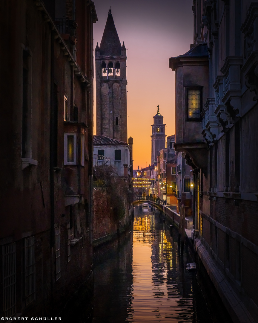 Venedig, im Zwielicht.