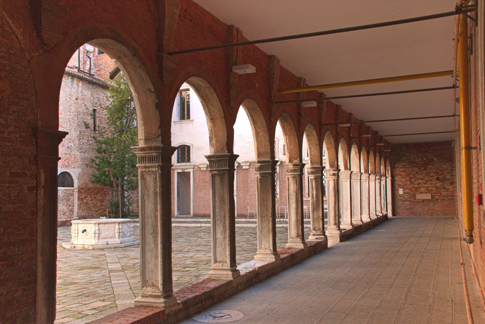 Venedig Innenhof Farbversion