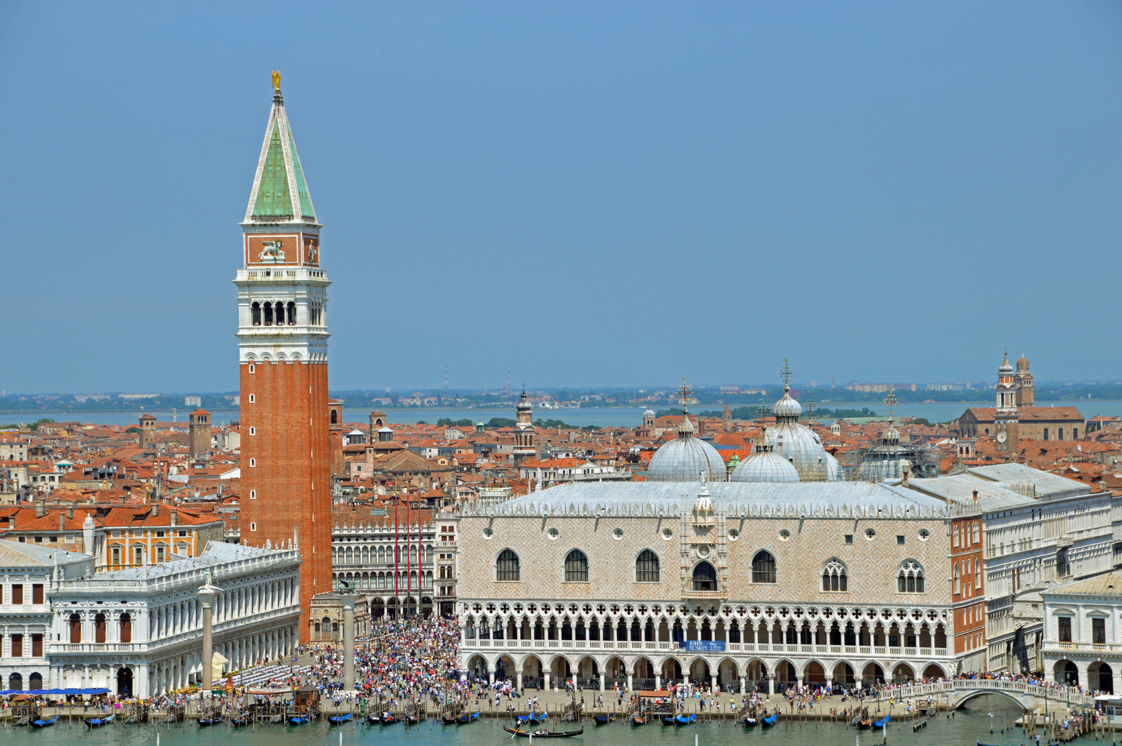 Venedig, kleiner Markusplatz und Dogenpalast