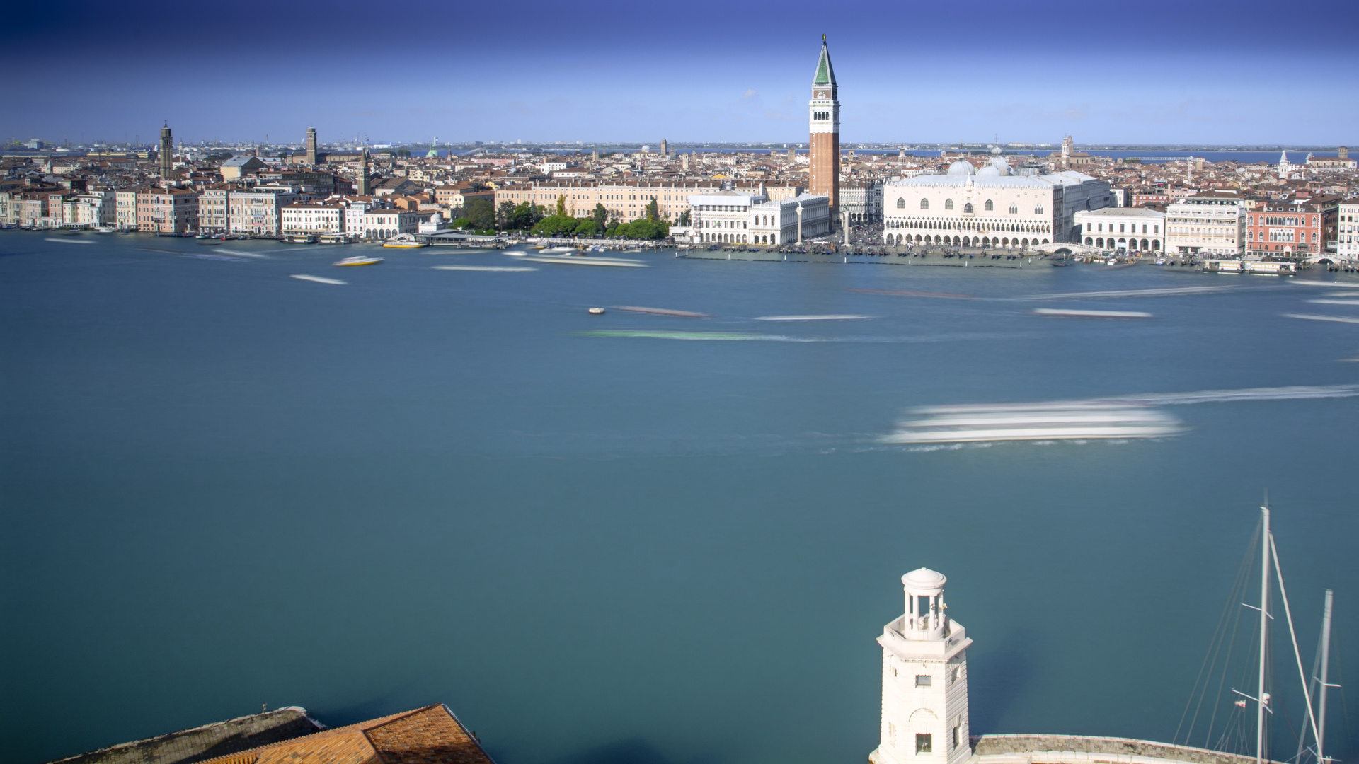 Venedig Langzeitbelichtung am Tag (I)