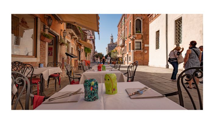 Venedig - man bittet zu Tisch