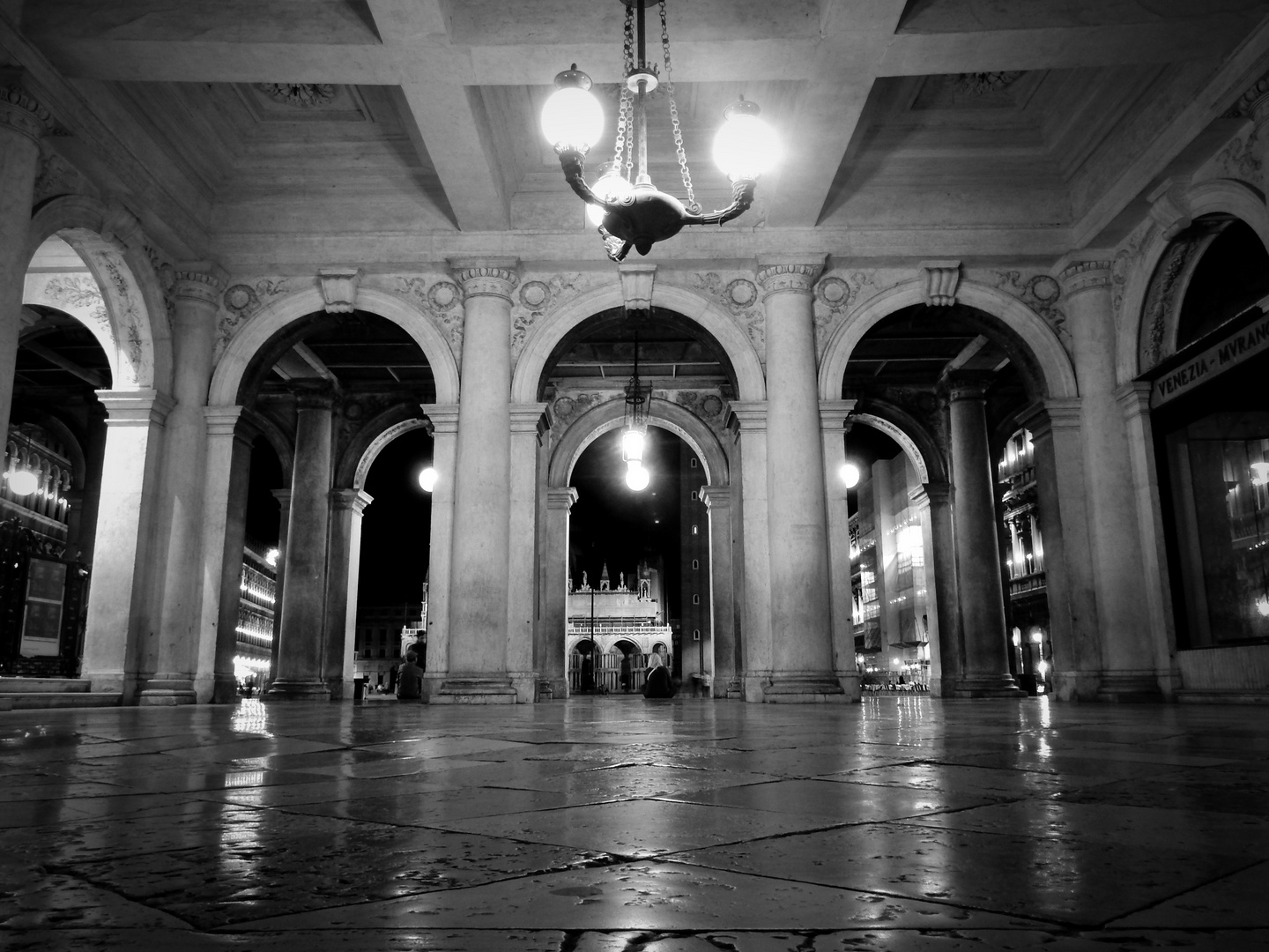 Venedig Markusplatz am Abend