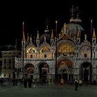 Venedig - Markusplatz bei Nacht -