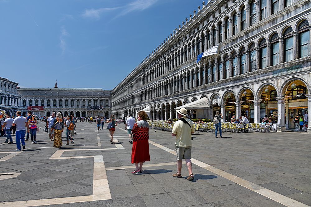 VENEDIG   - Markusplatz -