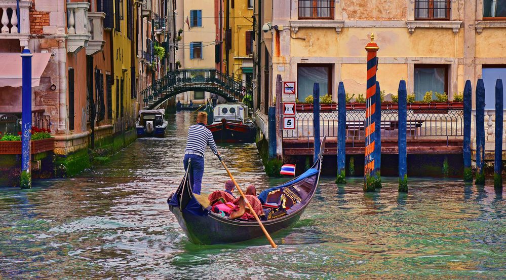 VENEDIG - Mit der Gondel unterwegs -