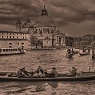 venedig-mit-der-gondel-unterwegs