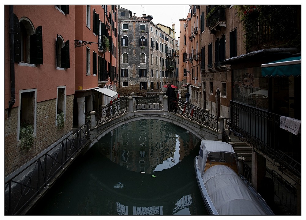 Venedig mit Regenschirm