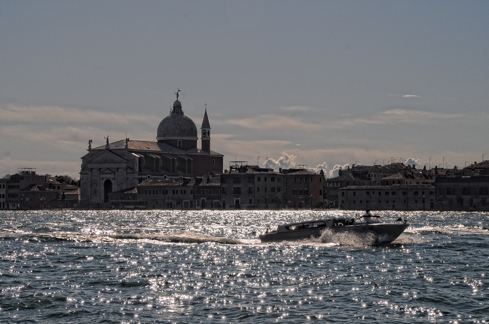 Venedig - Morgen am Giudecca-Kanal