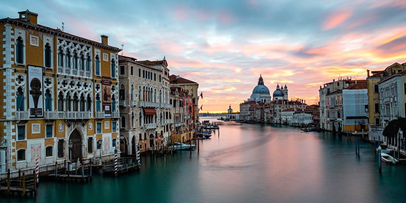 Venedig. Morgenstimmung bei Santa Maria della Salute.