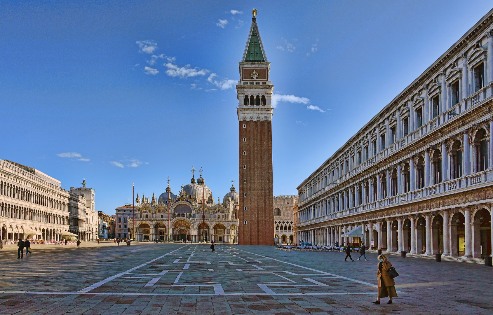 VENEDIG   -  Piazza San Marco -