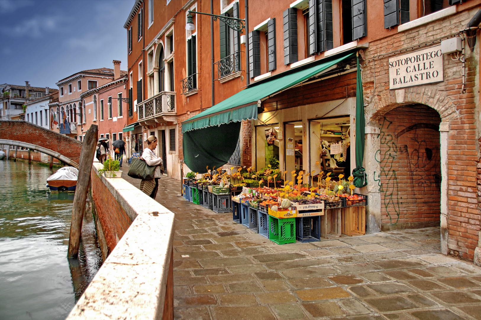 VENEDIG, SOTOPORTEGO E CALLE BALASTRO