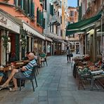 VENEDIG  - Stadtbummel Castello Salizada dei Greci -