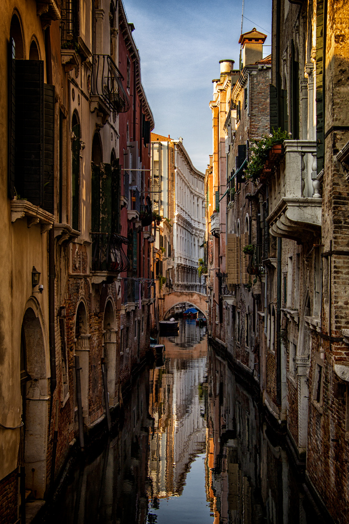 Venedig = Wasser = Spiegelung