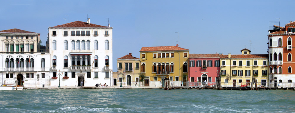 Venedig - Zattere-Kai mit Palazzo Clary