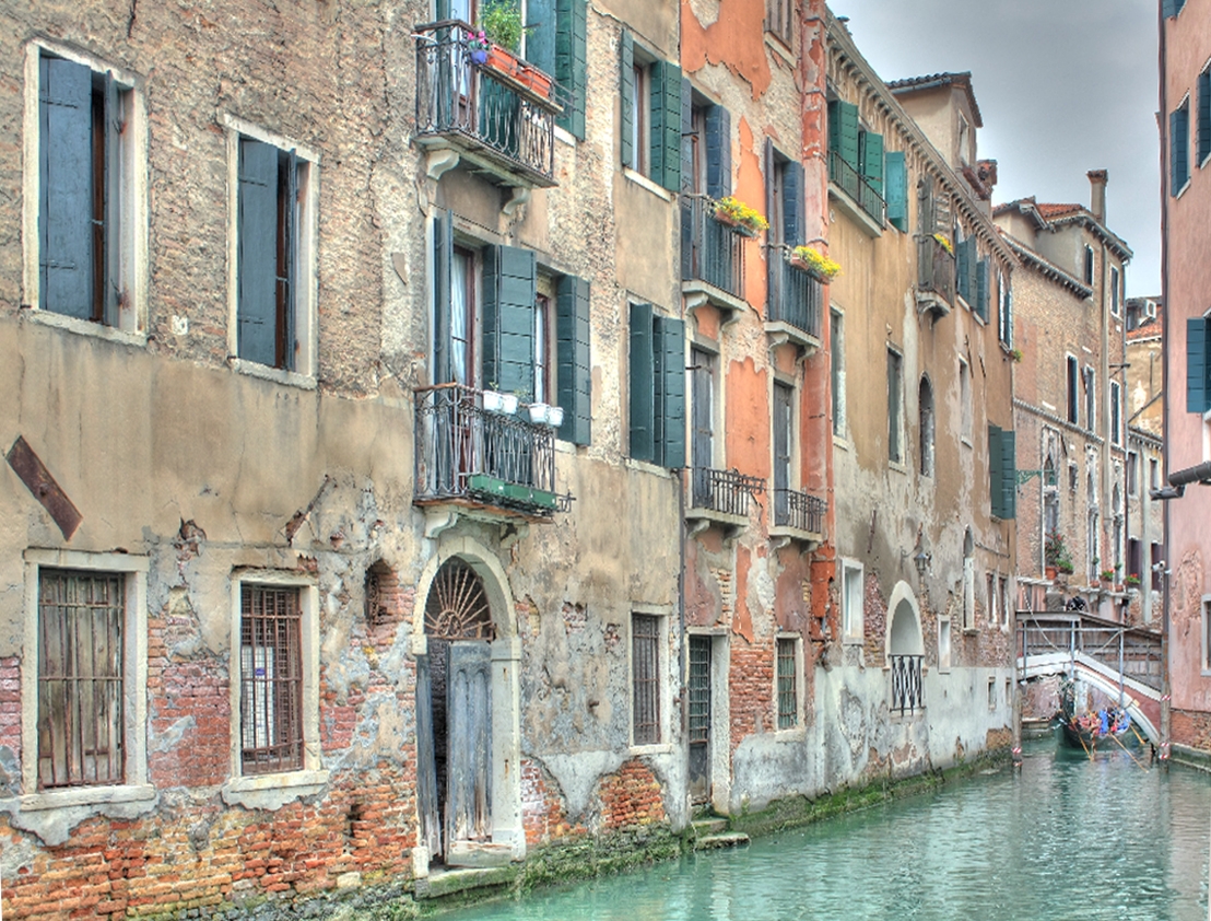 Venedig...könnte mal wieder renoviert werden!