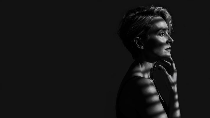 Venetian blinds shadows