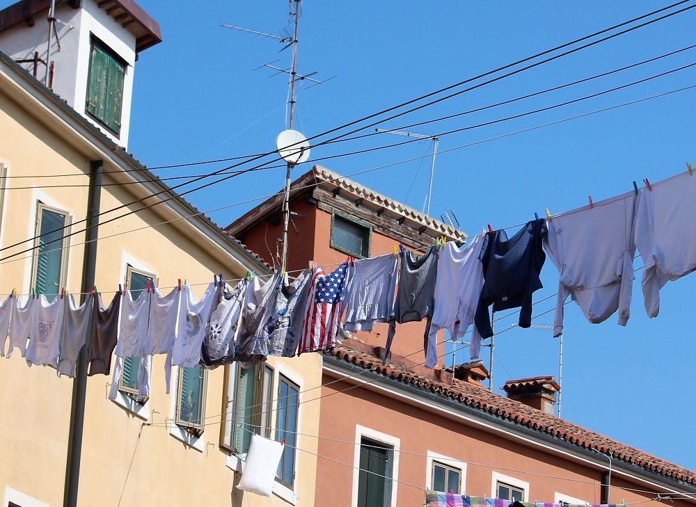 Venetian laundry