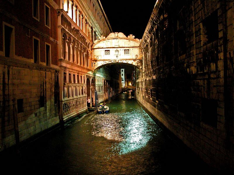 Venezia at nigth