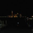 Venezia: Blick auf San Giorgio Maggiore bei Nacht