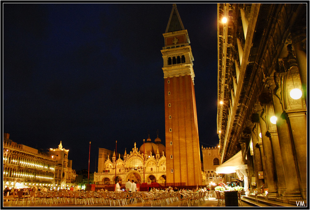 Venezia by night...