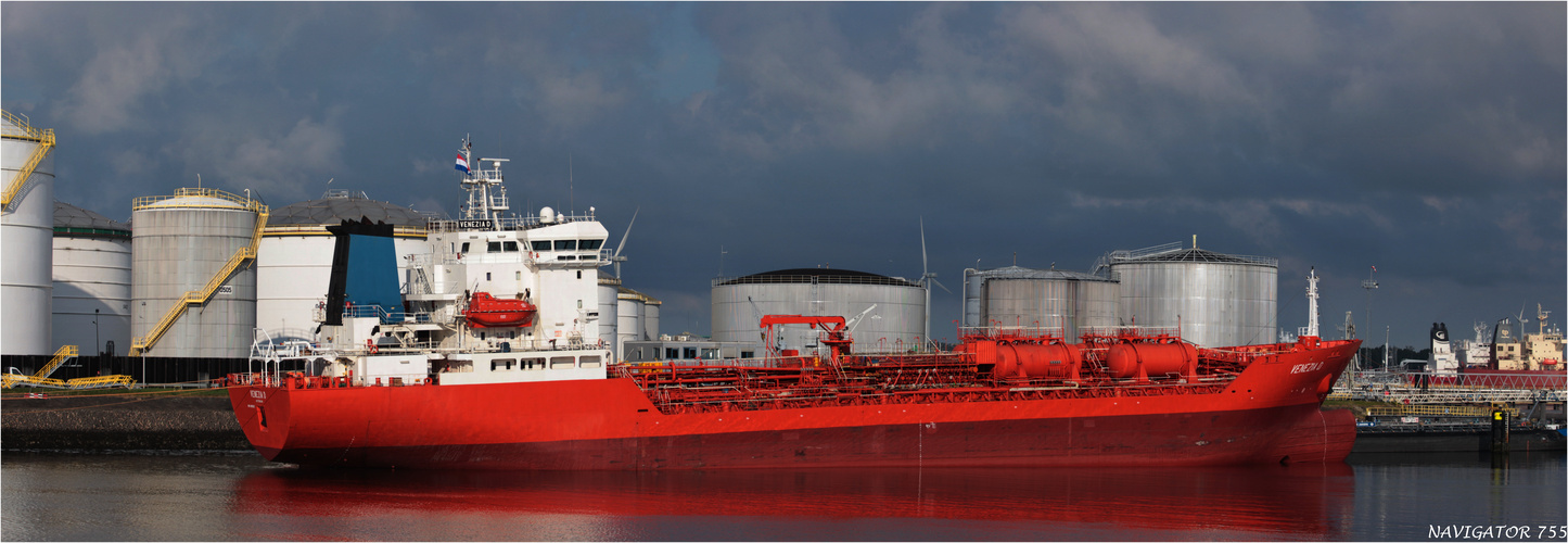  VENEZIA D / Chemical Tanker / 7. Petrolhaven / Rotterdam