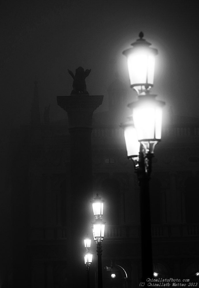 Venezia e la nebbia