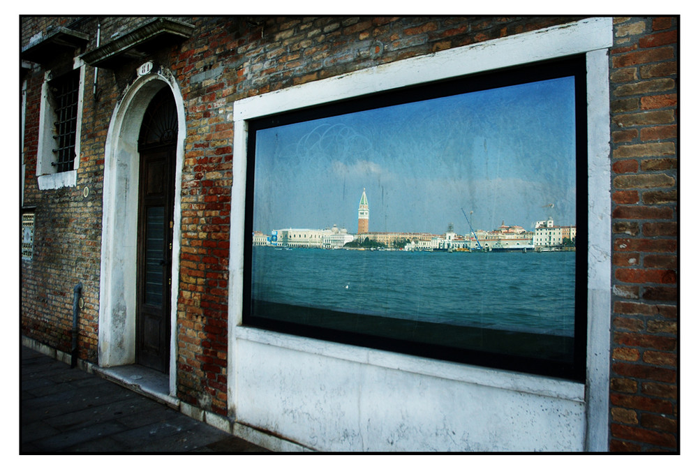 Venezia I: Flatscreen