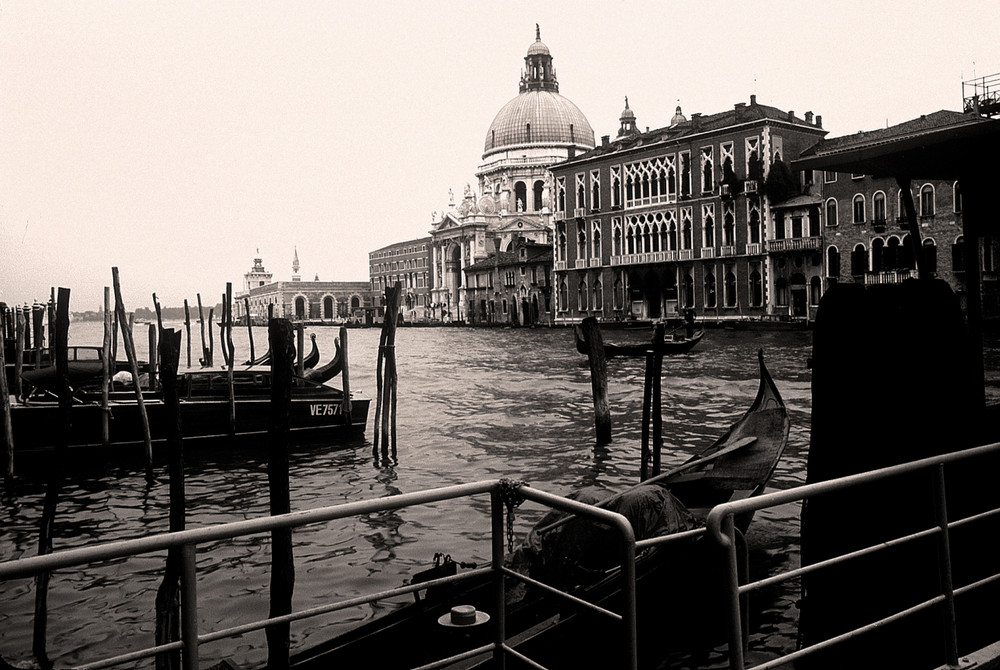 "Venezia non sarebbe Venezia senza quella patina di melanconia"