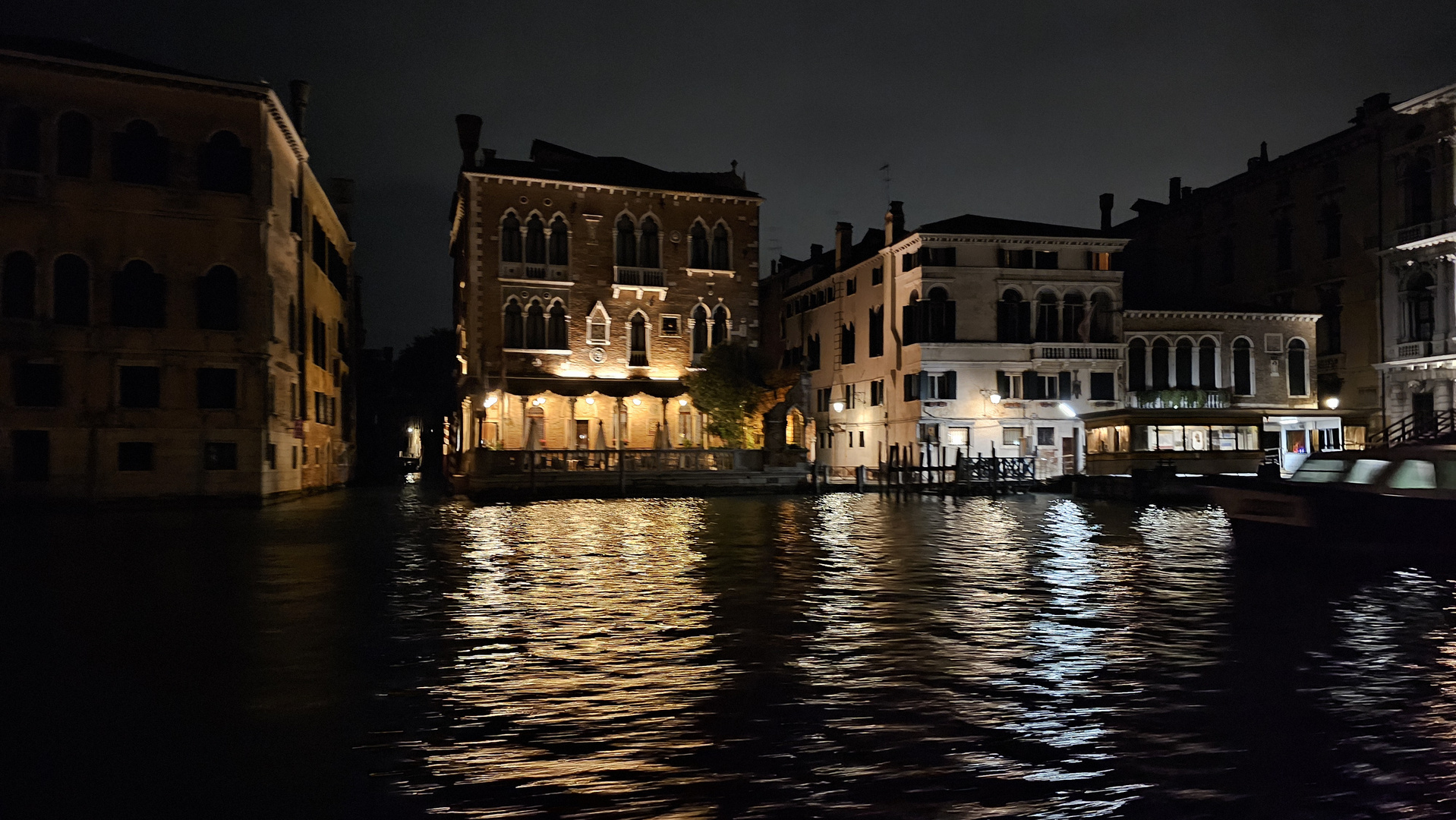 Venezia notturna