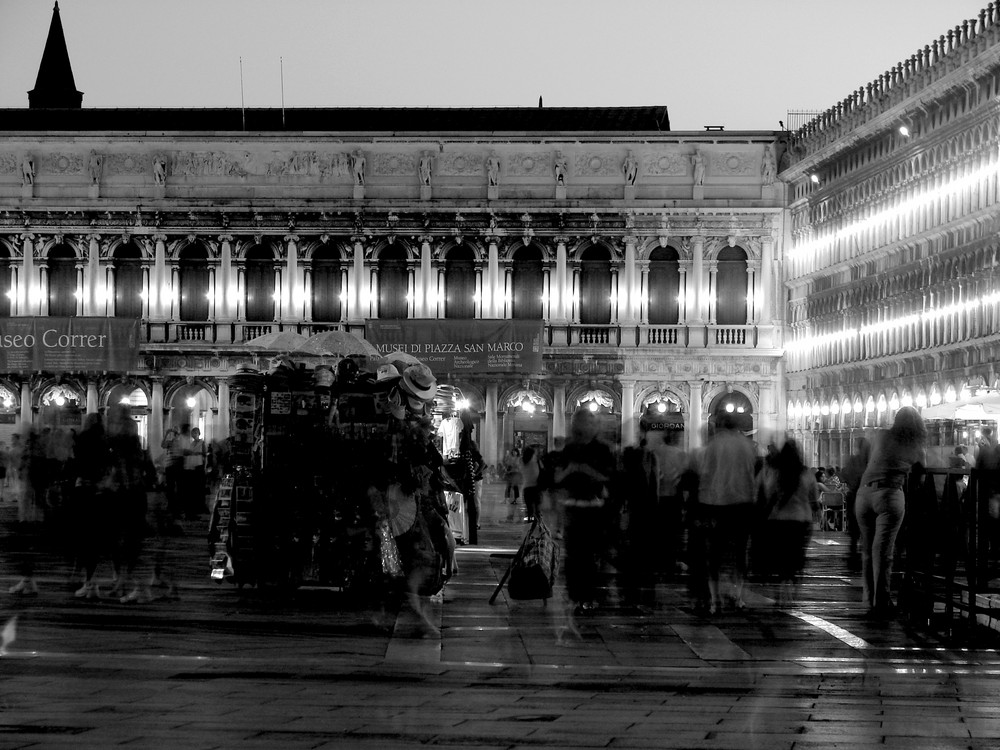 venezia - plaza san marcos de noche