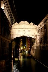 Venezia: Ponte dei Sospiri (vertikale)