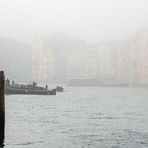 Venezia. San Polo nella nebbia mattutina.