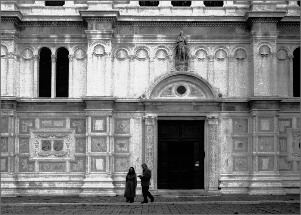 Venezia: sedicésimo [r]