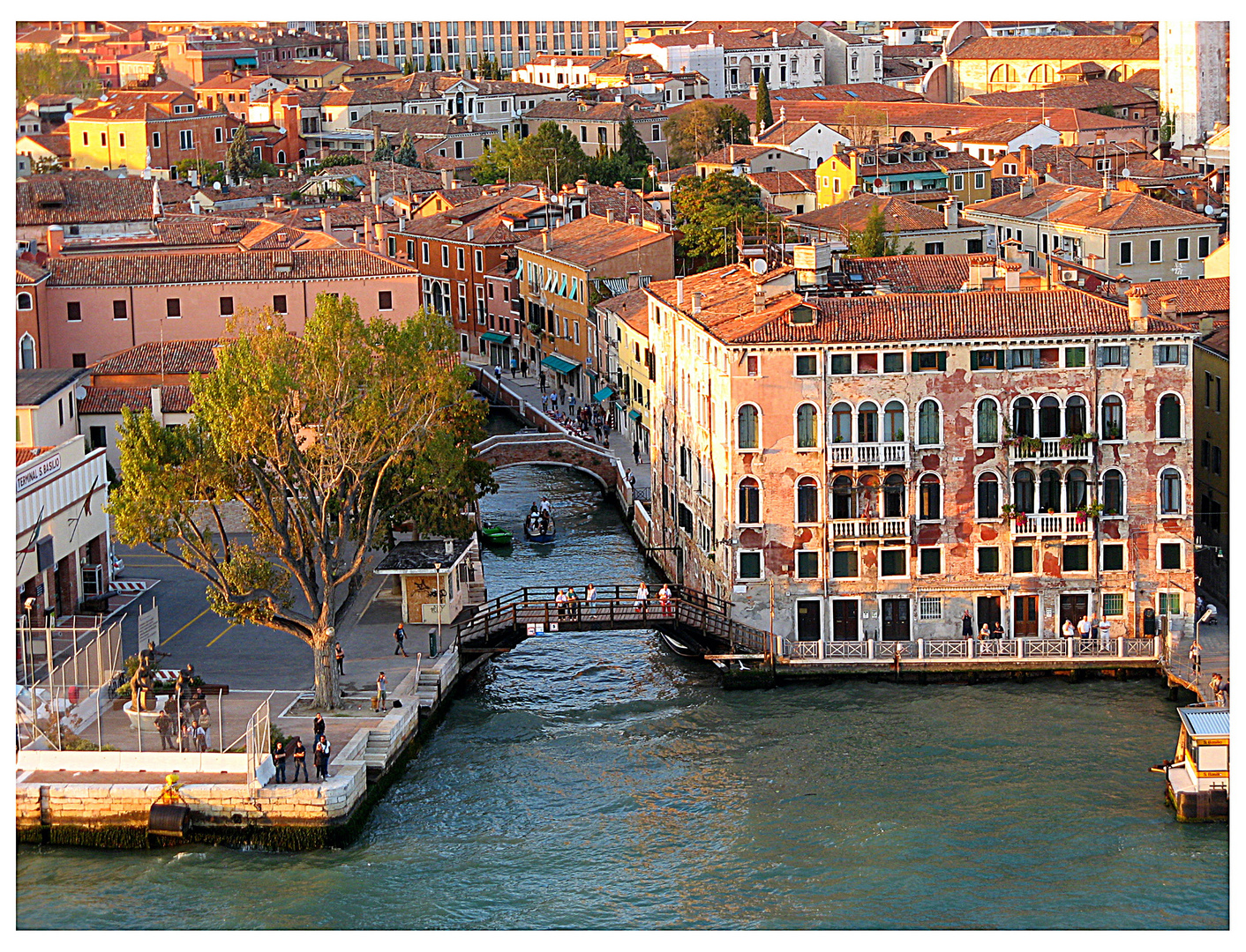 Venezia vista da nave (2)