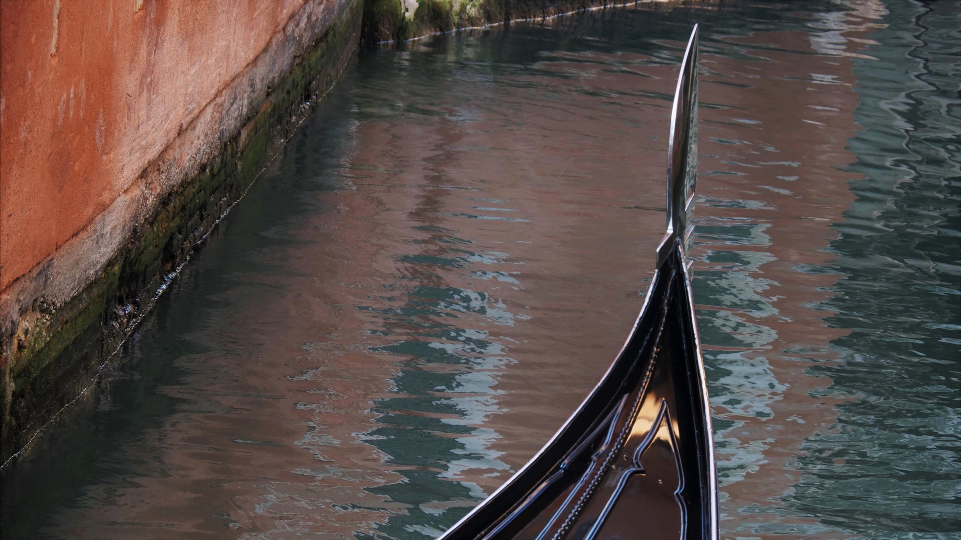 Venezianische Spiegelungen