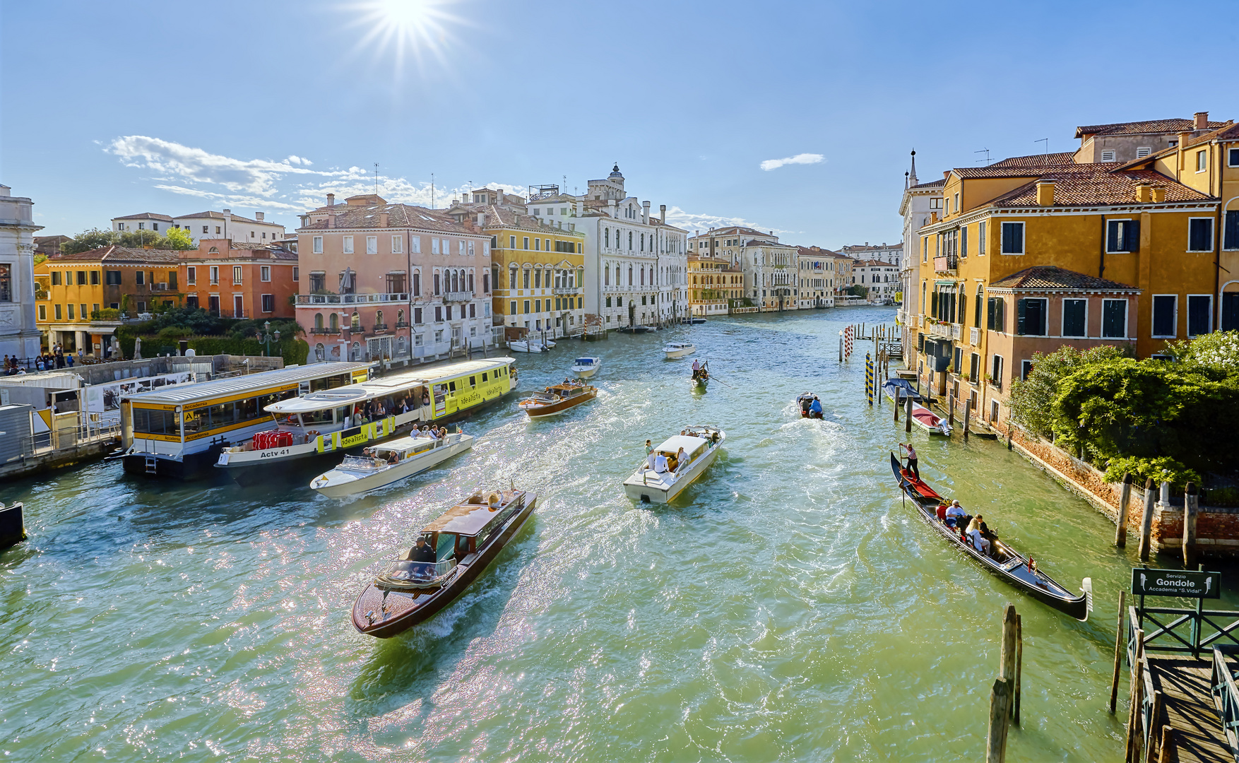 Venezianische Träume: Eine Reise durch die Kanäle und Gassen von Venedig