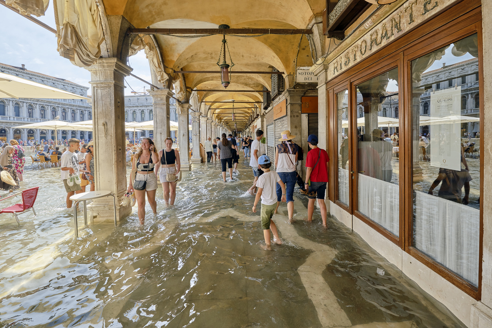 Venezianische Träume: Eine Reise durch die Kanäle und Gassen von Venedig