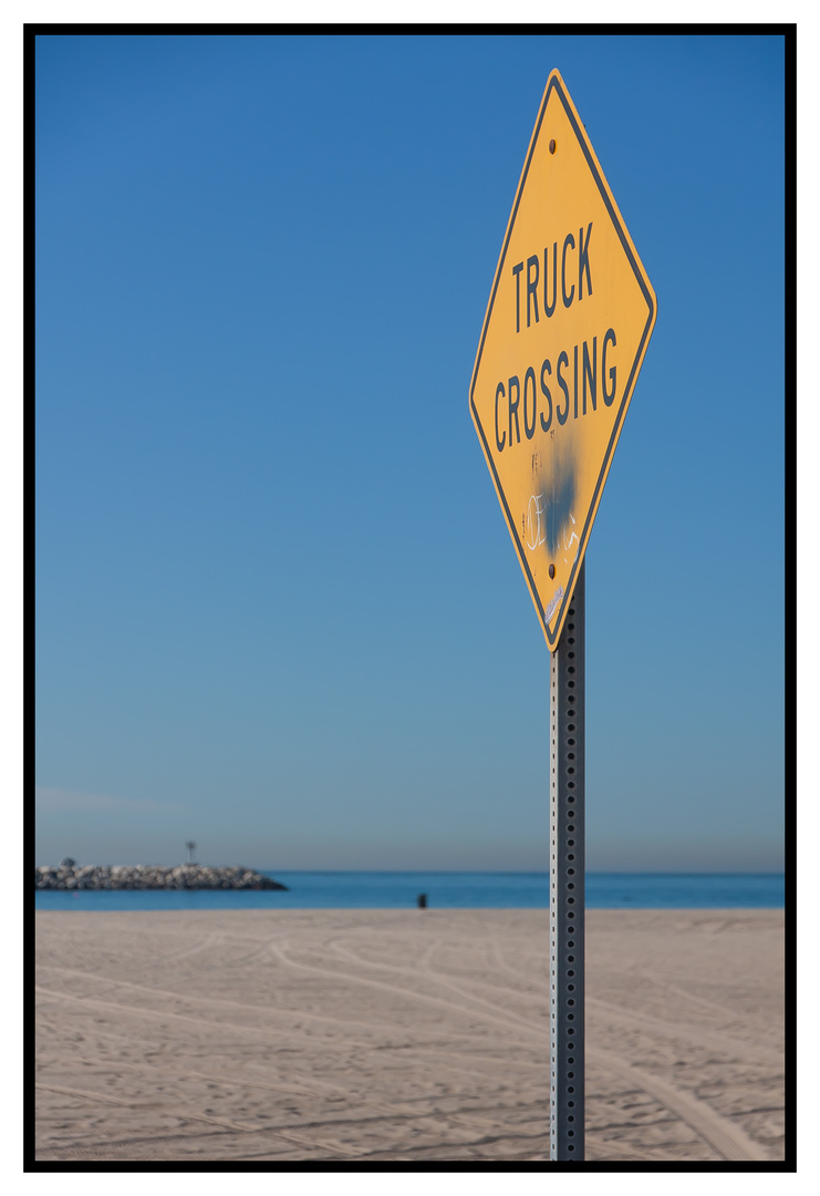 Venice Beach - truck crossing