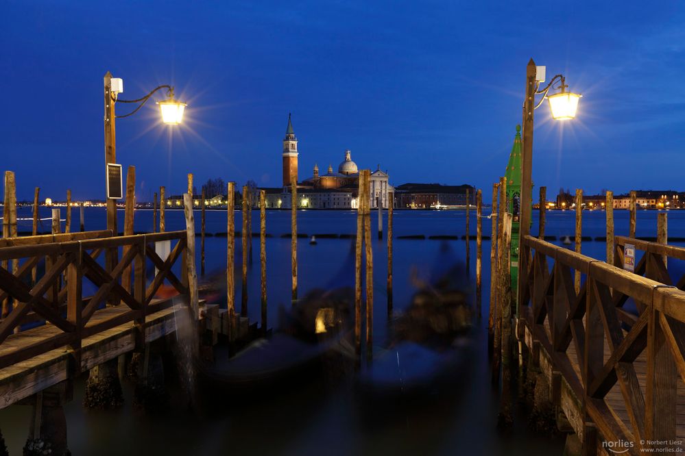 venice gondolas