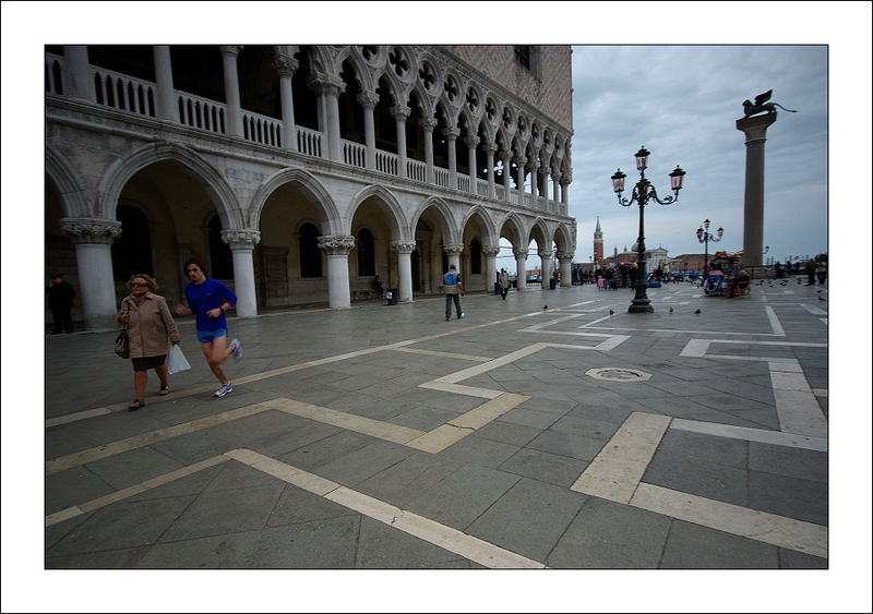 venice running...