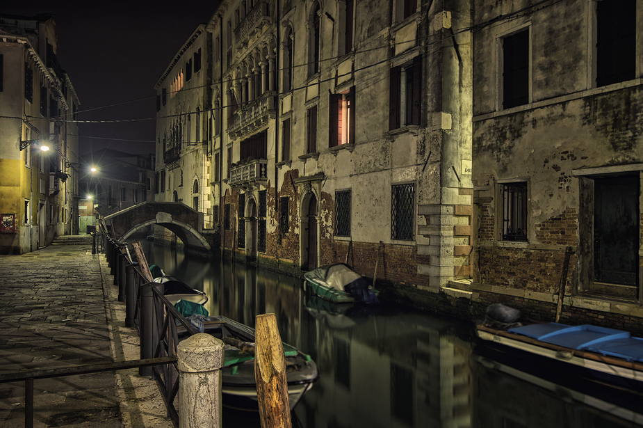 venice@night.it