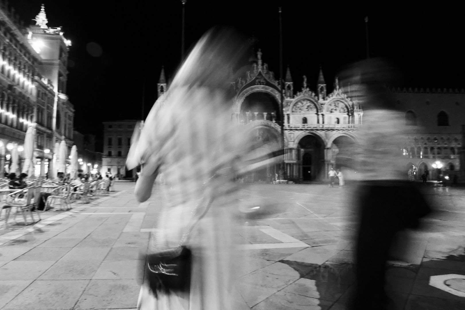 Venice_sw_blurred_002