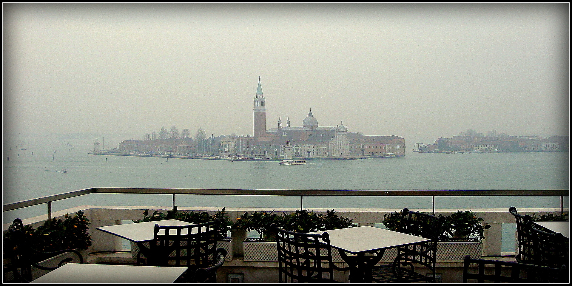 Venise dans la brume - 1 - 