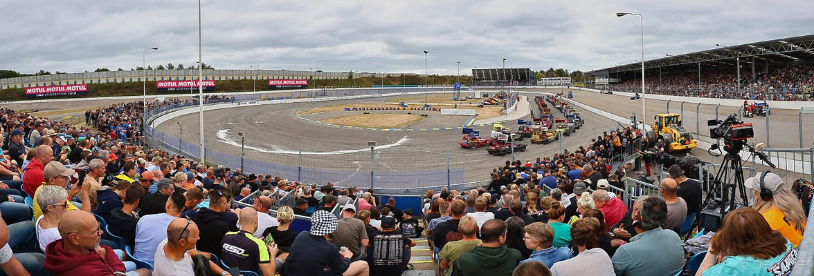 Venray Wordcup Weekend - Full House