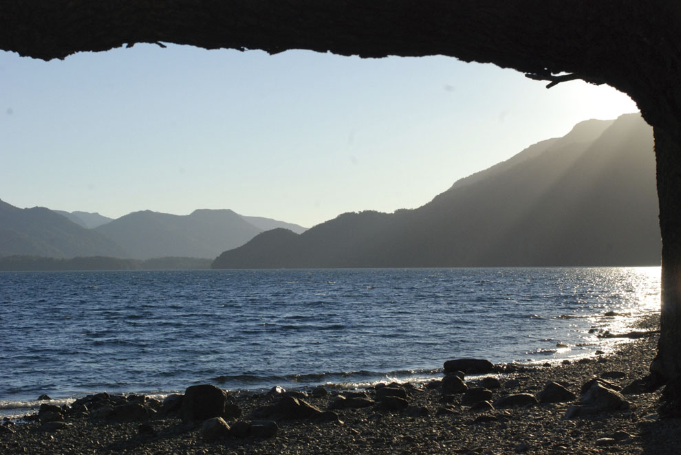 Ventana al Lacar.